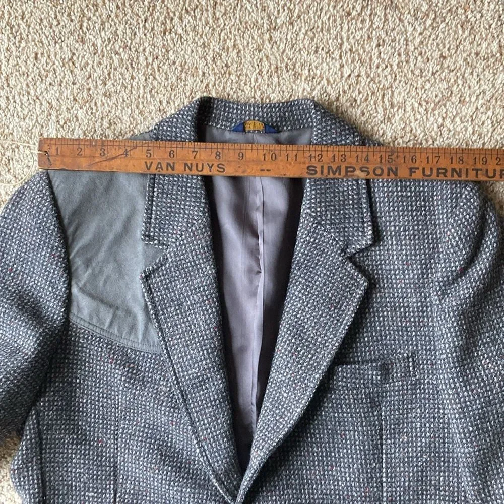 Vtg Pendleton Men’s Gray Multi-Color Fleck Tweed Wool Blazer Jacket Suede Trim